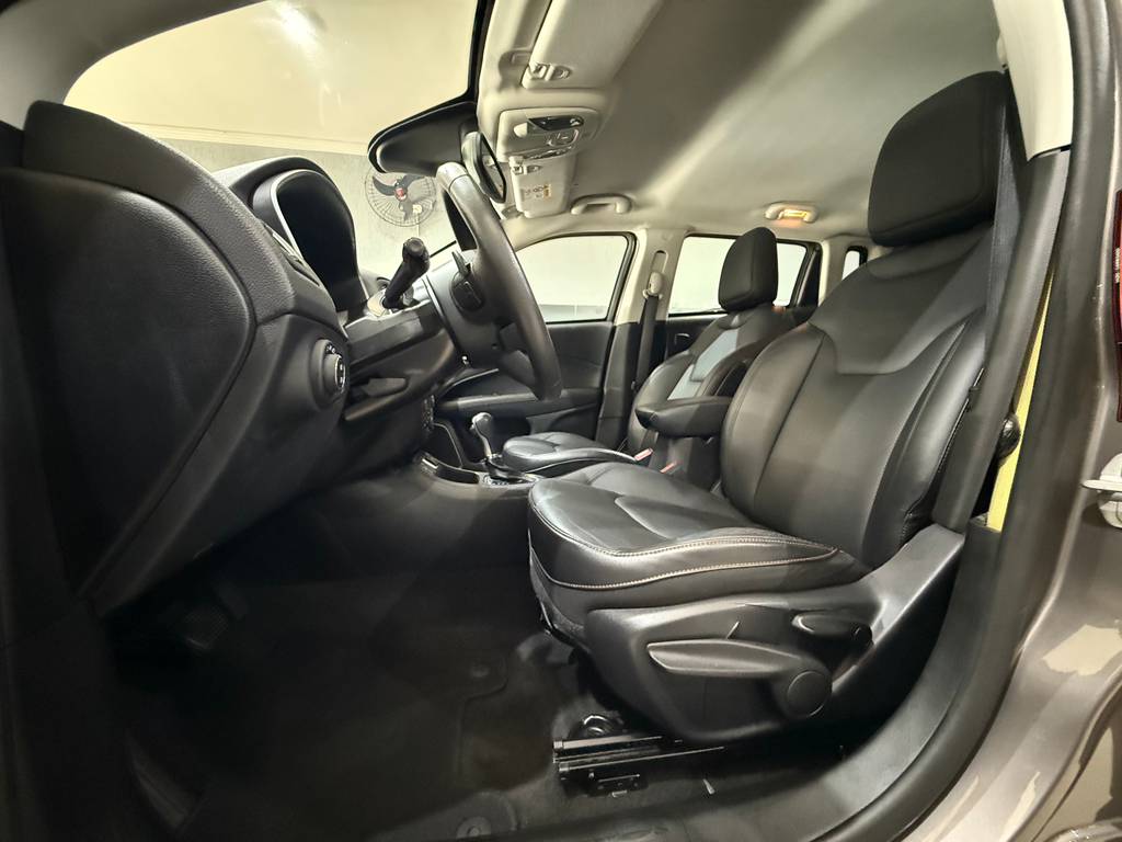 Jeep Compass Cinza