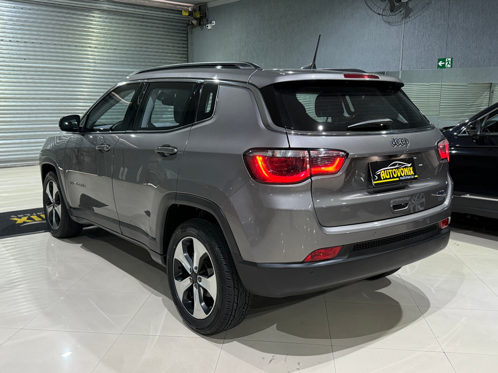 Jeep Compass Cinza