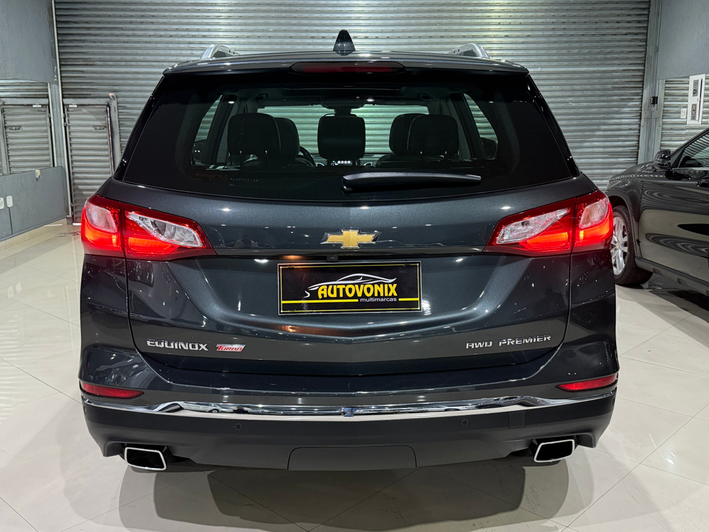 Chevrolet Equinox Cinza