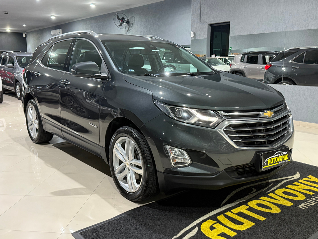 Chevrolet Equinox Cinza