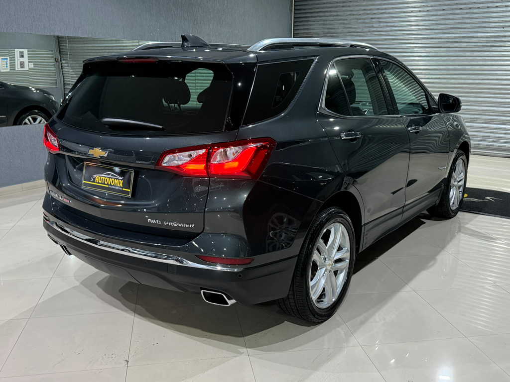 Chevrolet Equinox Cinza