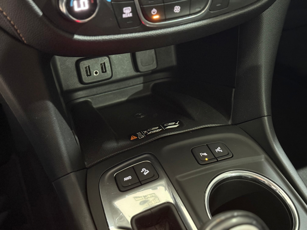Chevrolet Equinox Cinza