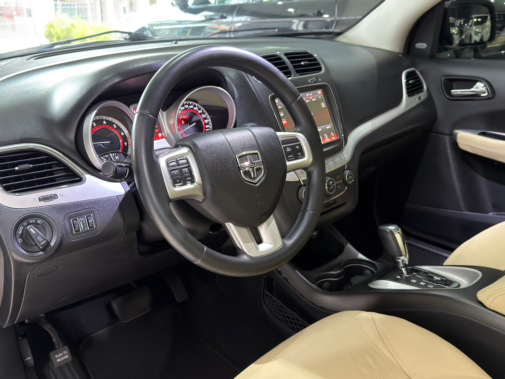 Dodge Journey Cinza
