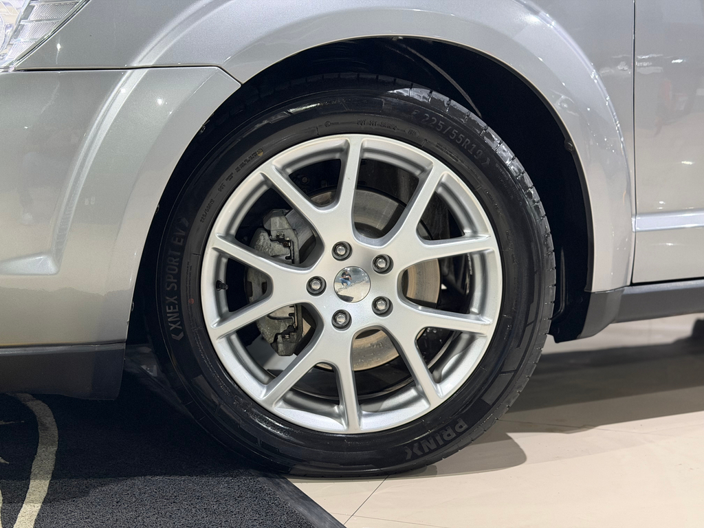 Dodge Journey Cinza