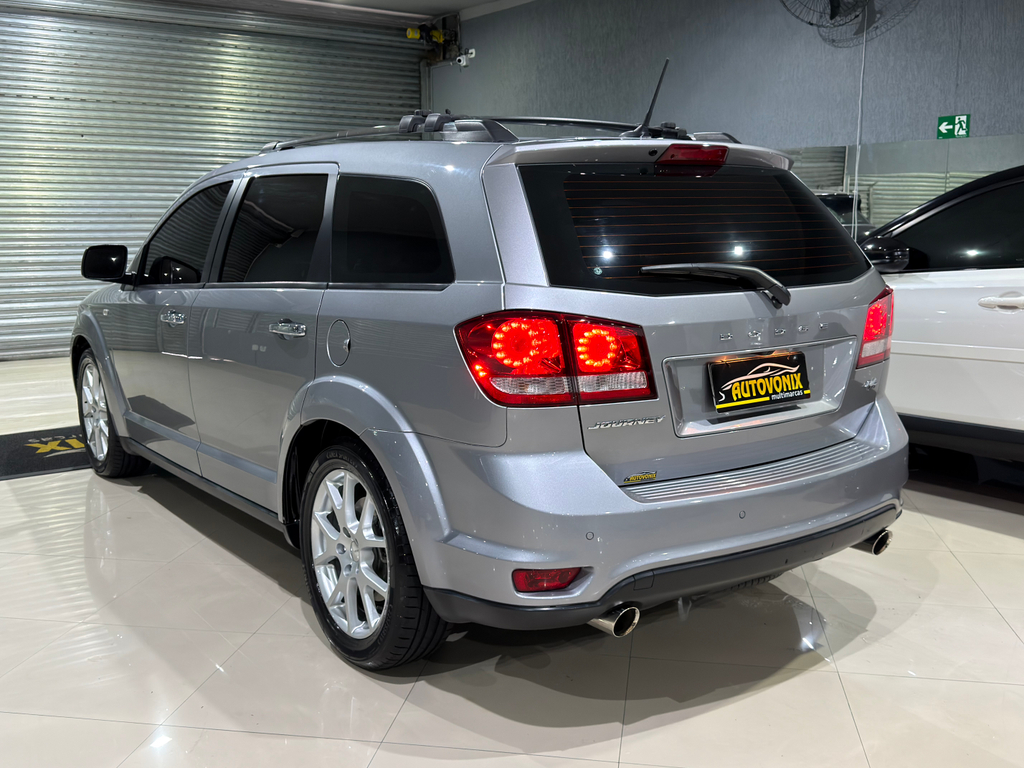 Dodge Journey Cinza