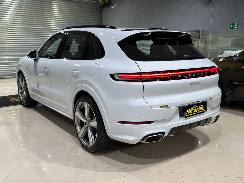 Porsche Cayenne Branco
