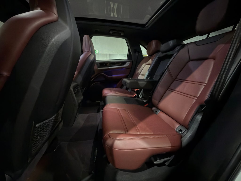 Porsche Cayenne Branco