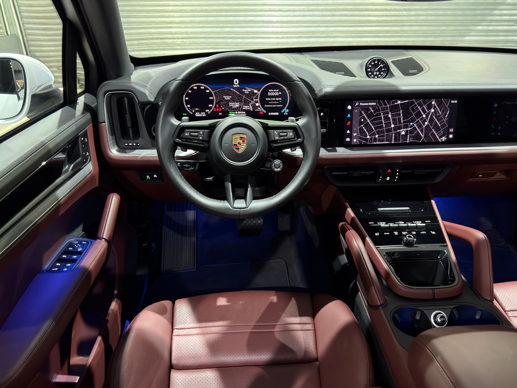 Porsche Cayenne Branco