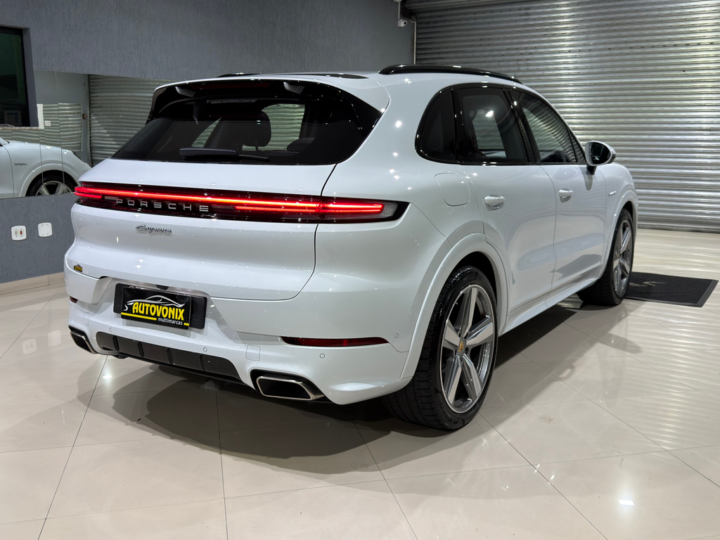 Porsche Cayenne Branco