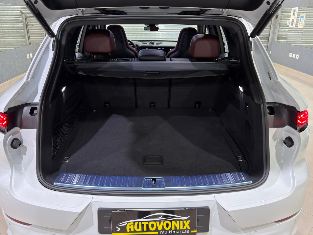 Porsche Cayenne Branco