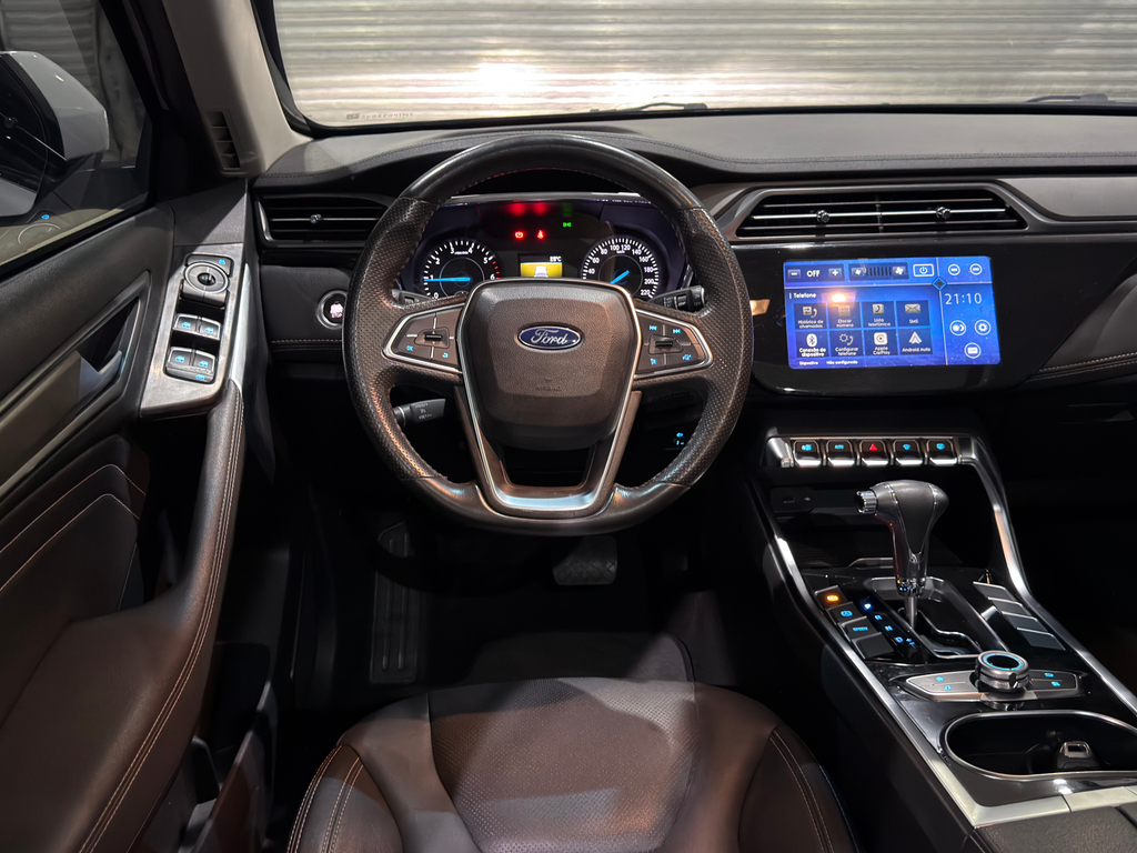 Ford TERRITORY Branco
