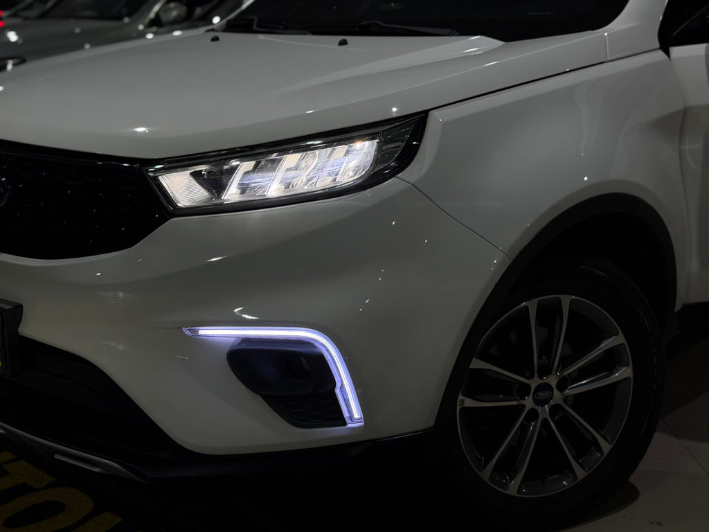Ford TERRITORY Branco