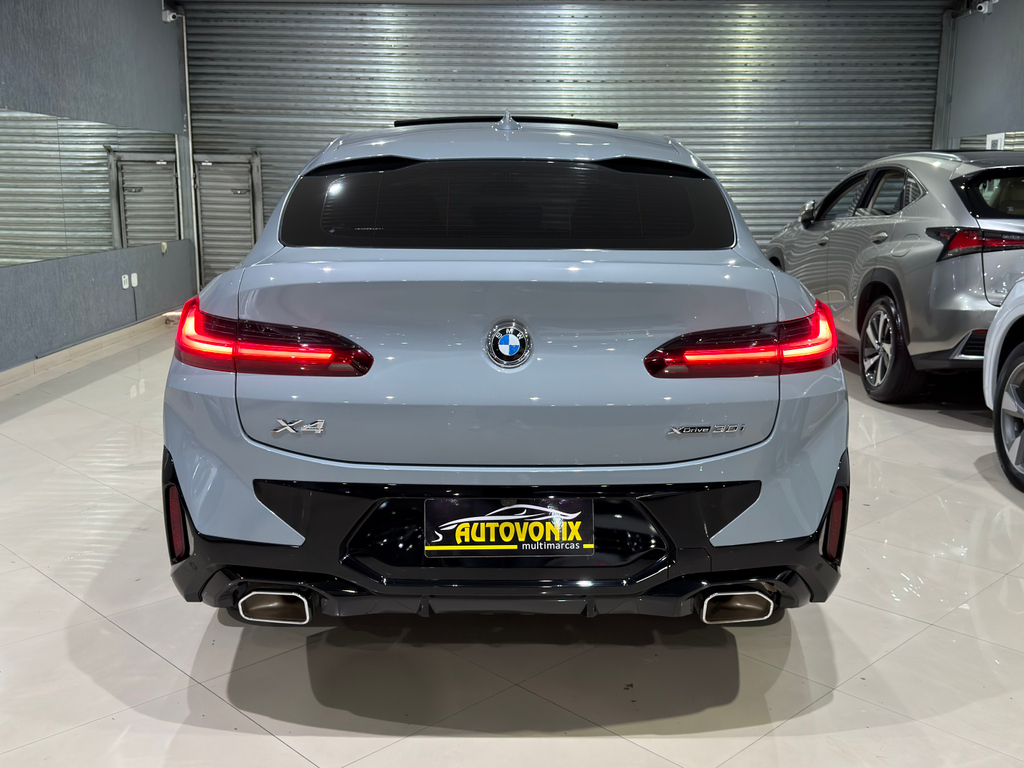 BMW X4 Cinza