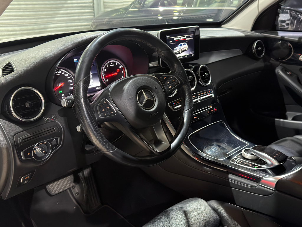 Mercedes Benz GLC 250 Prata