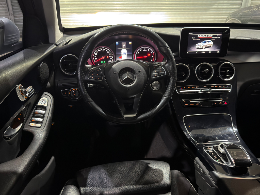 Mercedes Benz GLC 250 Prata