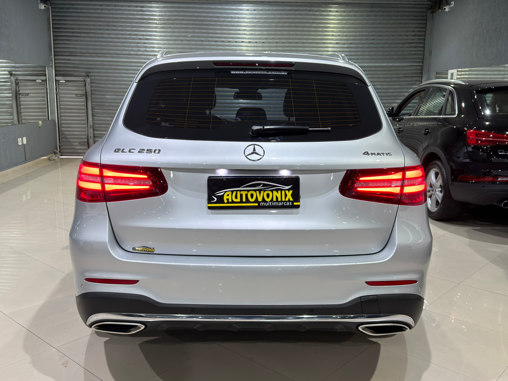 Mercedes Benz GLC 250 Prata