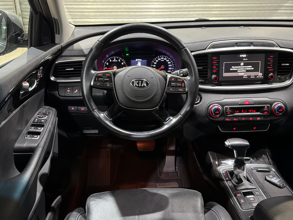 Kia Sorento Cinza