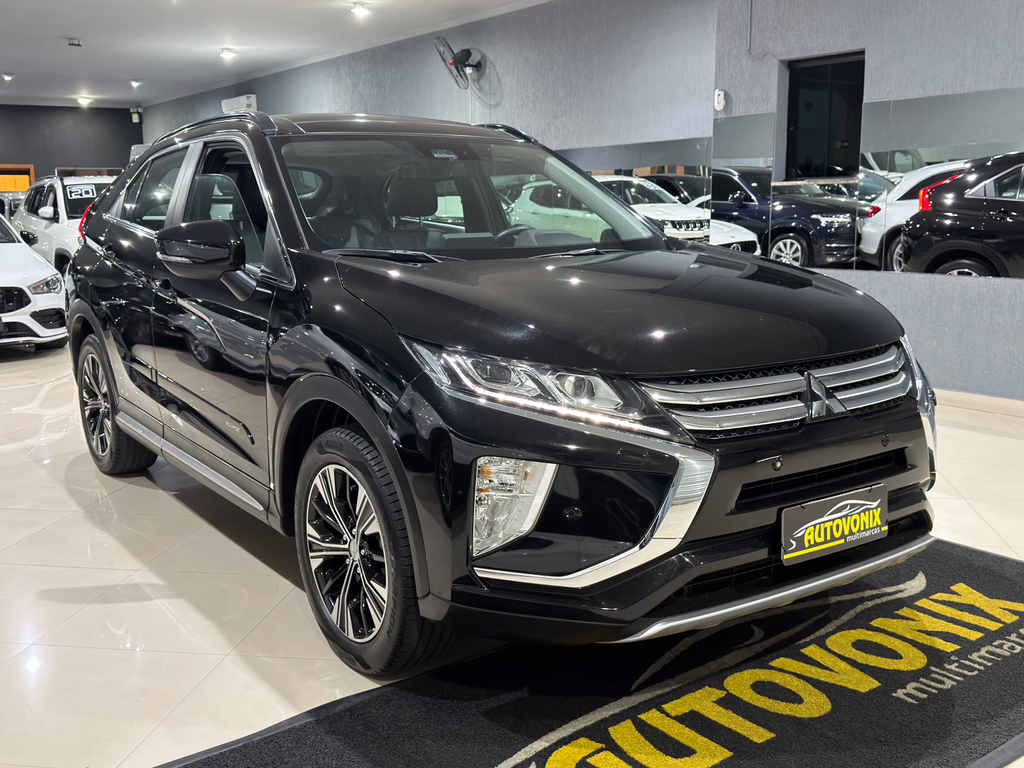 Mitsubishi Eclipse Cross Preto
