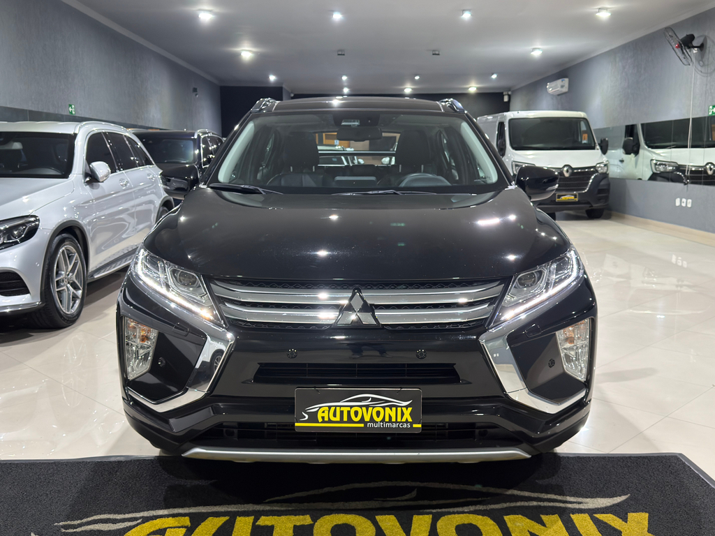 Mitsubishi Eclipse Cross Preto