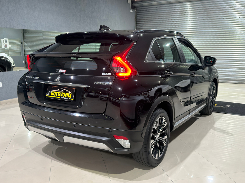 Mitsubishi Eclipse Cross Preto