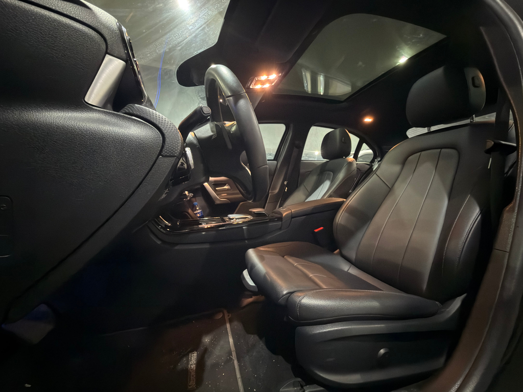 Mercedes Benz A 200 Preto