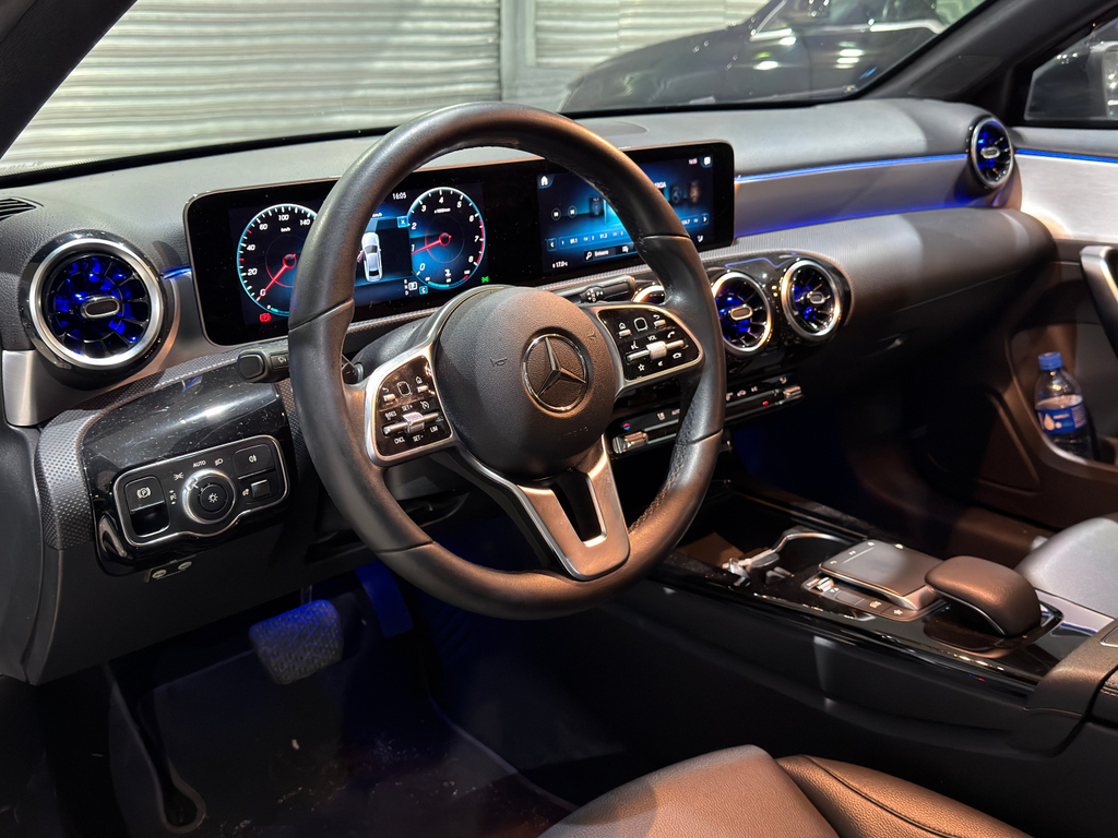 Mercedes Benz A 200 Preto
