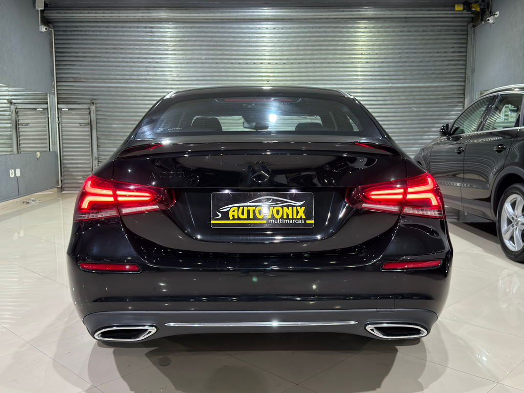 Mercedes Benz A 200 Preto