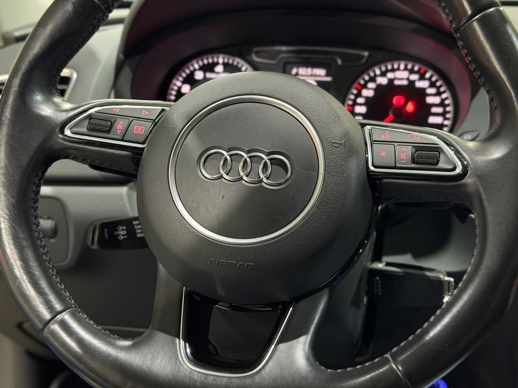 Audi Q3 Preto
