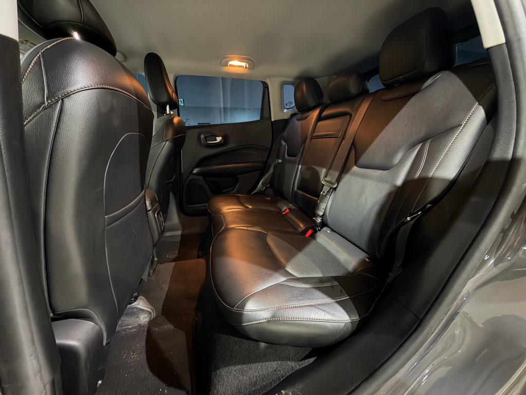Jeep Compass Cinza
