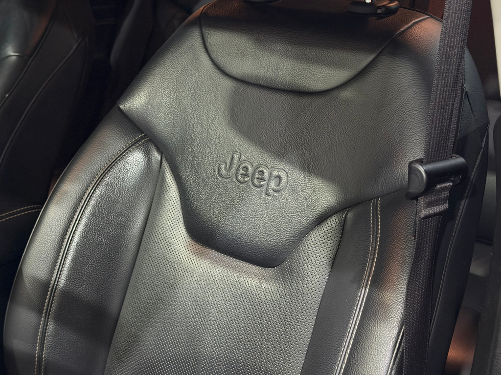 Jeep Compass Cinza