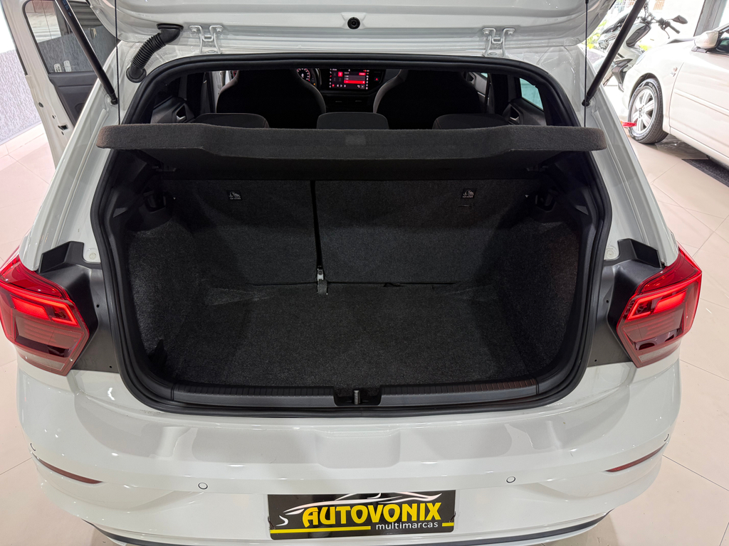 Volkswagen Polo Branco