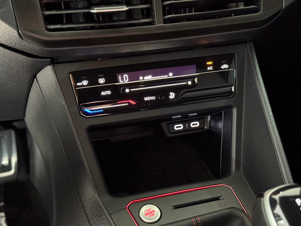 Volkswagen Polo Branco