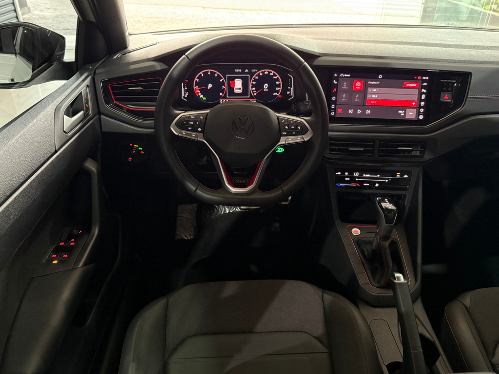 Volkswagen Polo Branco