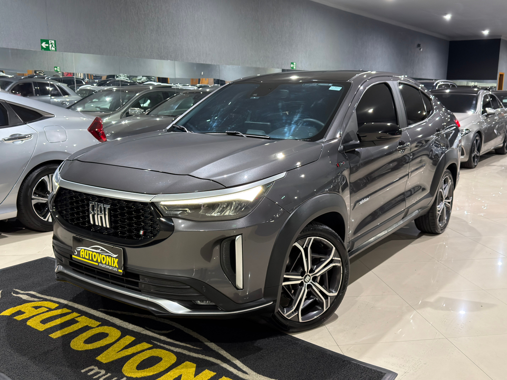 Fiat FASTBACK Cinza