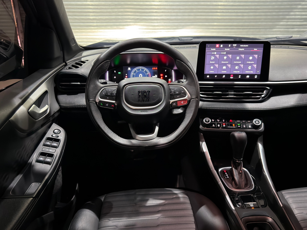 Fiat FASTBACK Cinza