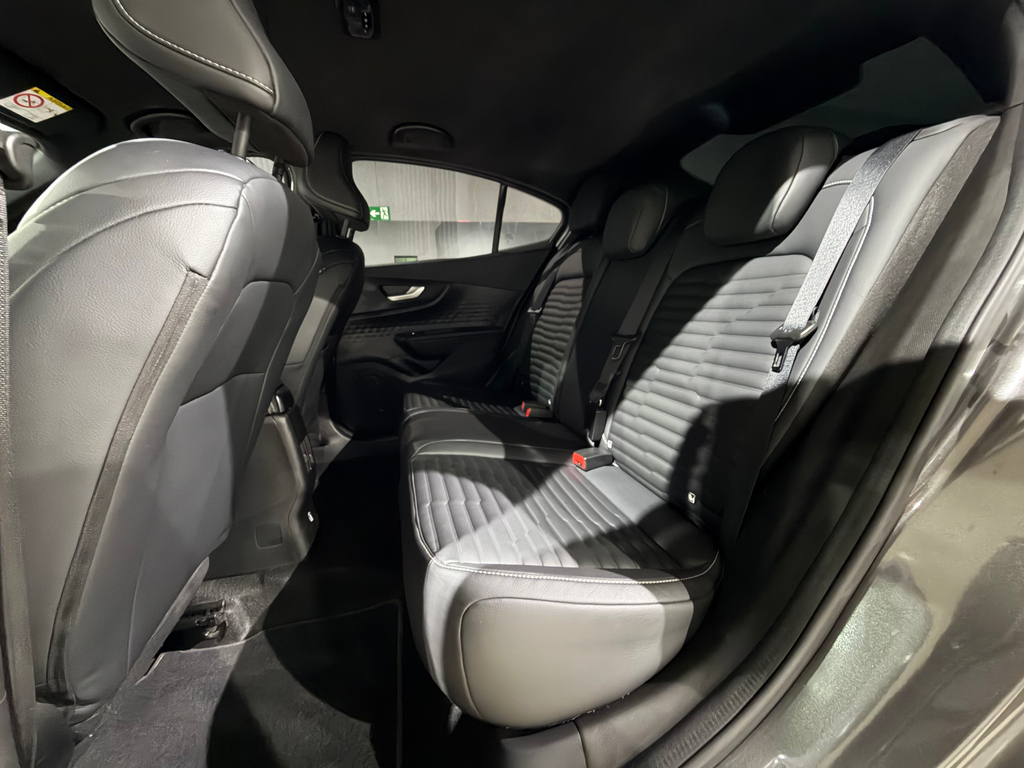 Fiat FASTBACK Cinza