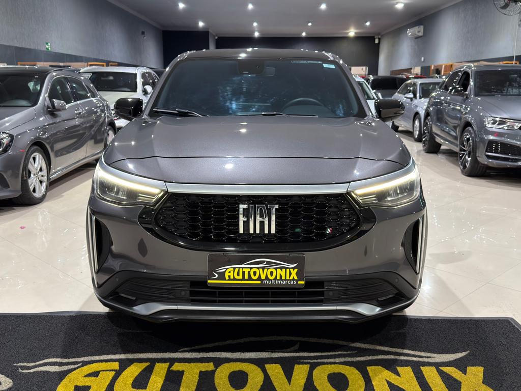 Fiat FASTBACK Cinza