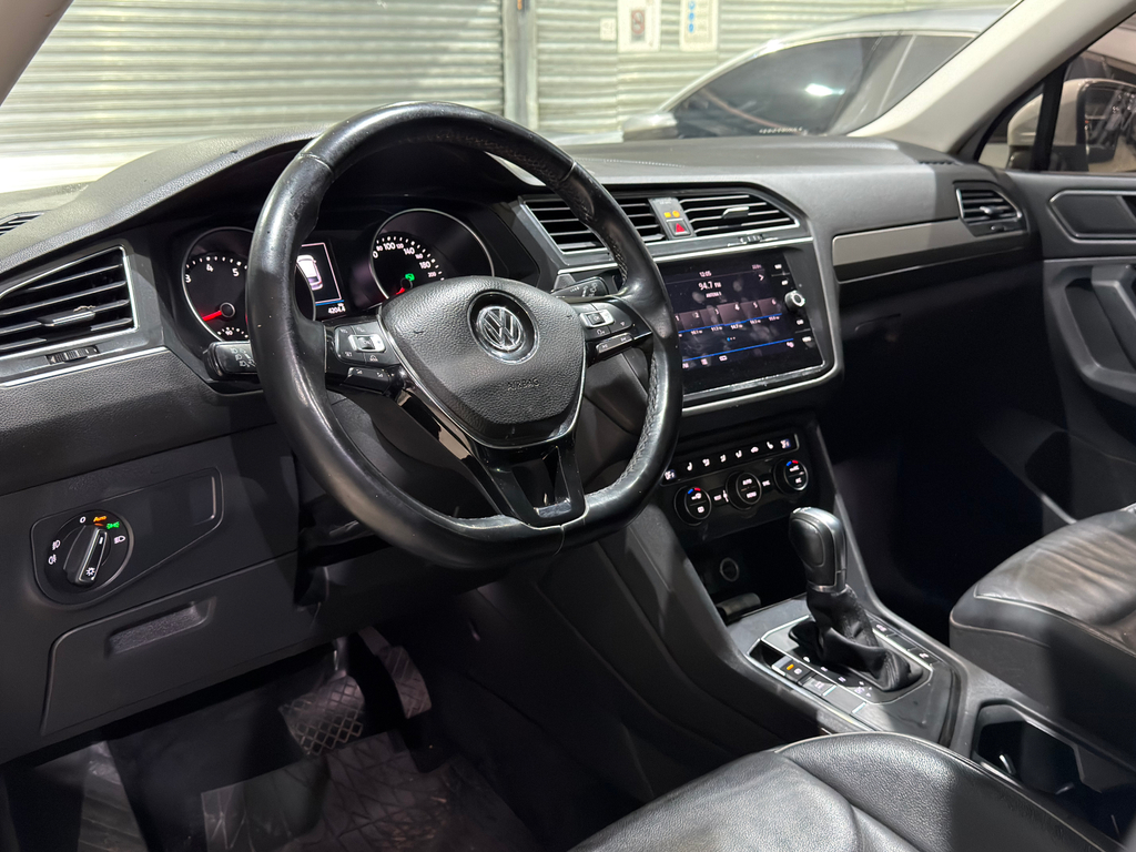 Volkswagen Tiguan Branco