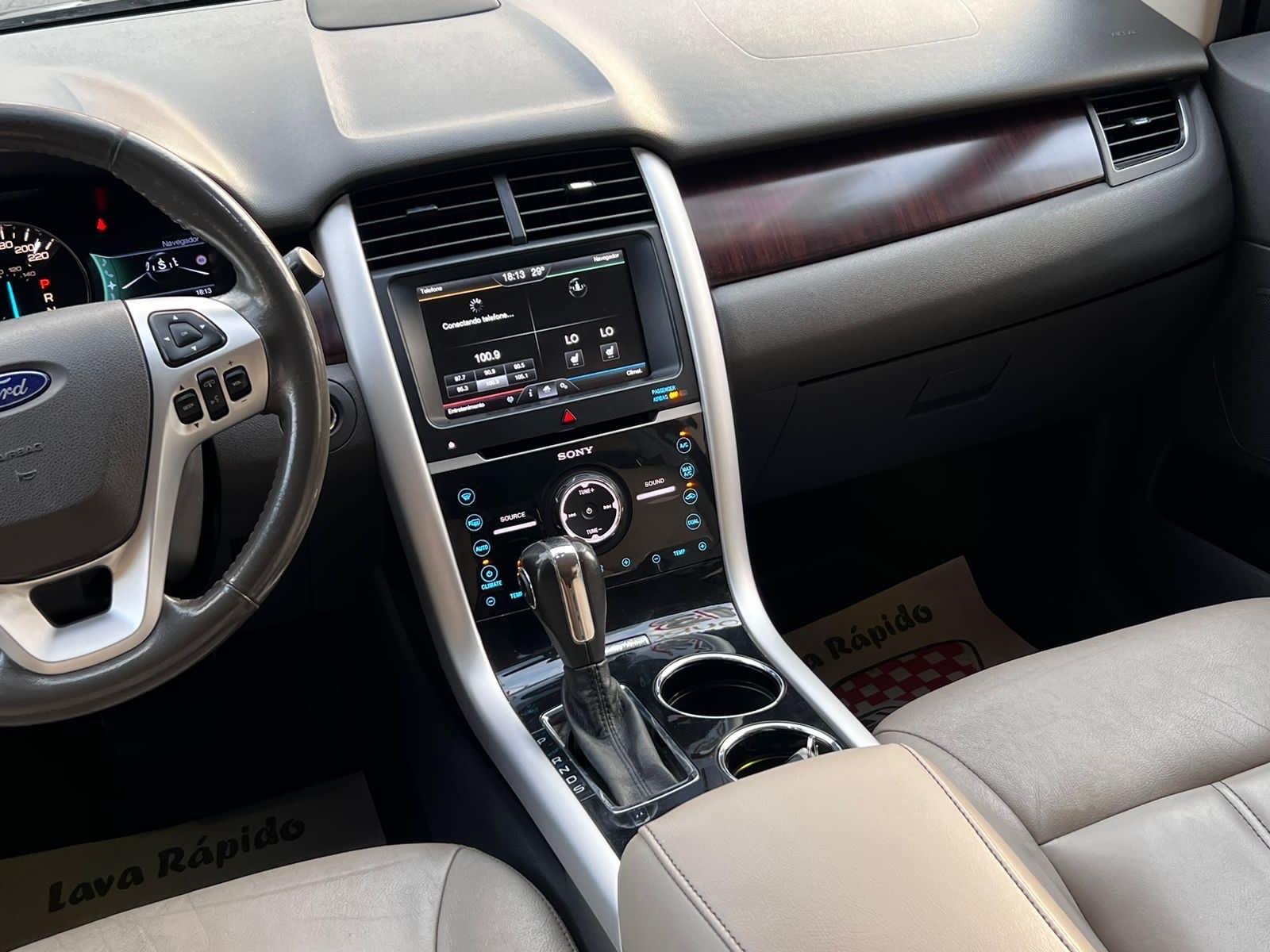 Ford Edge Preto