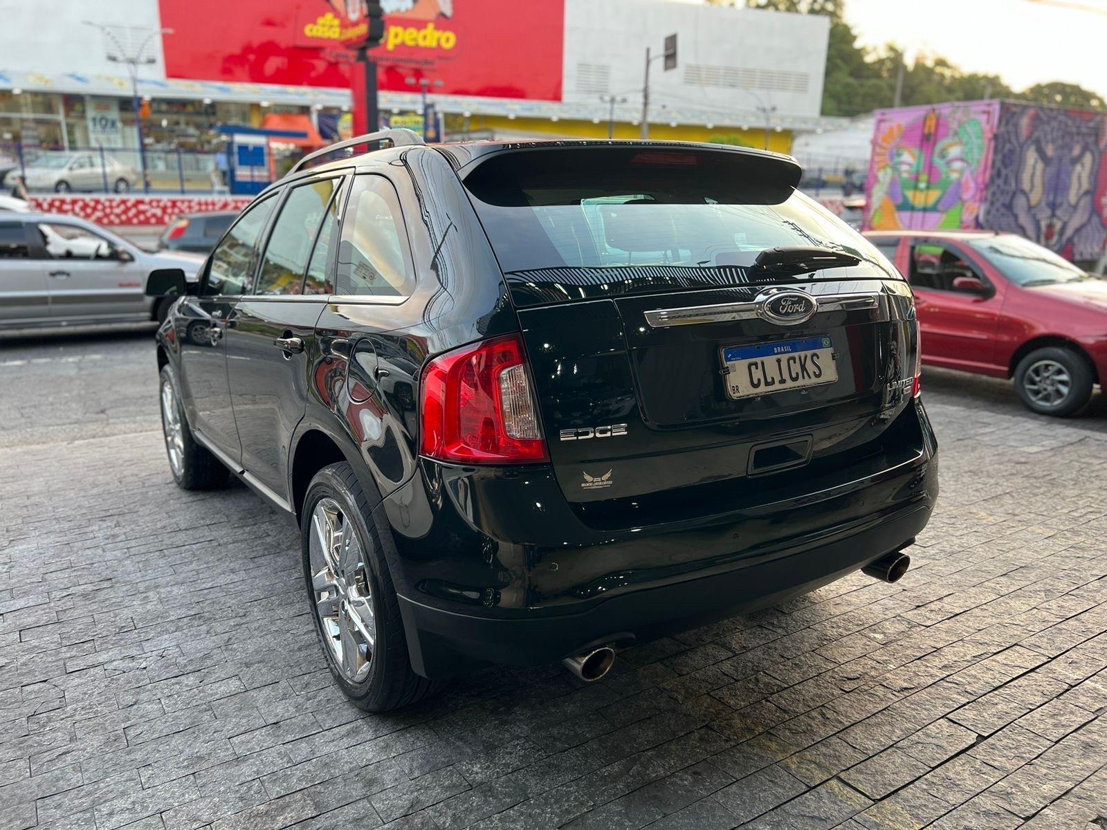Ford Edge Preto