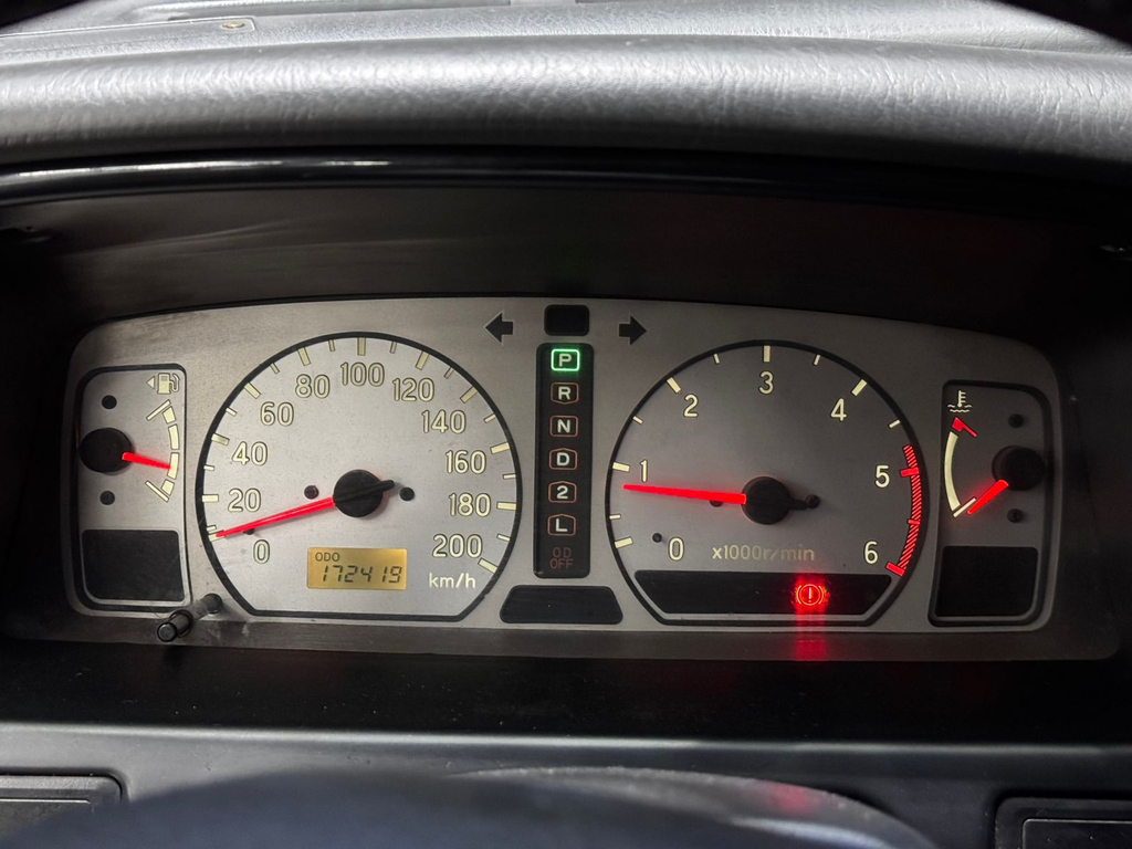 Mitsubishi Pajero Sport Preto
