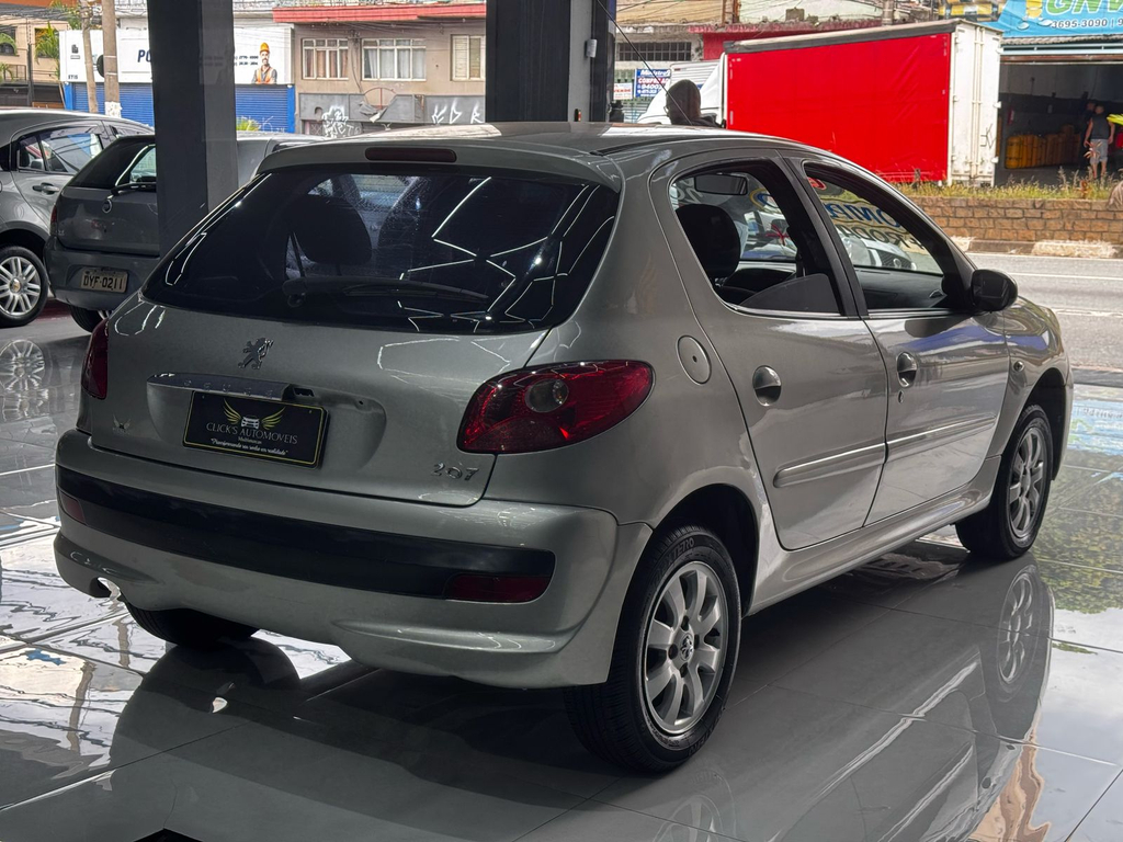 Peugeot 207 Prata