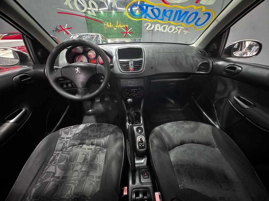 Peugeot 207 Prata