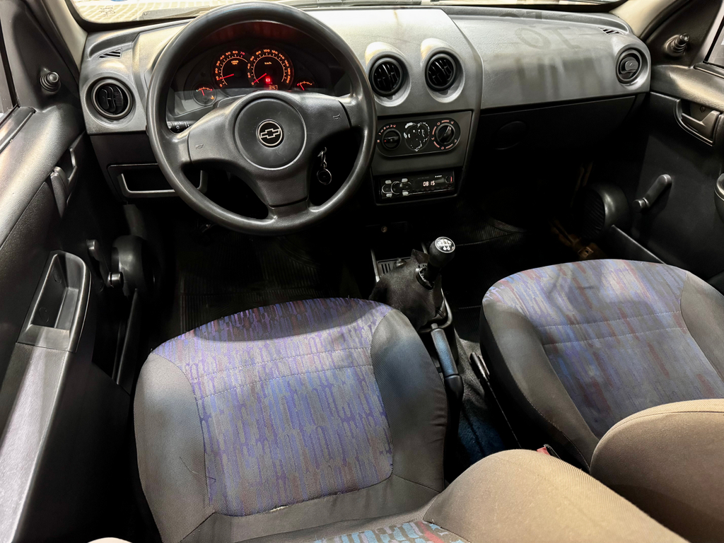 Chevrolet Celta Cinza