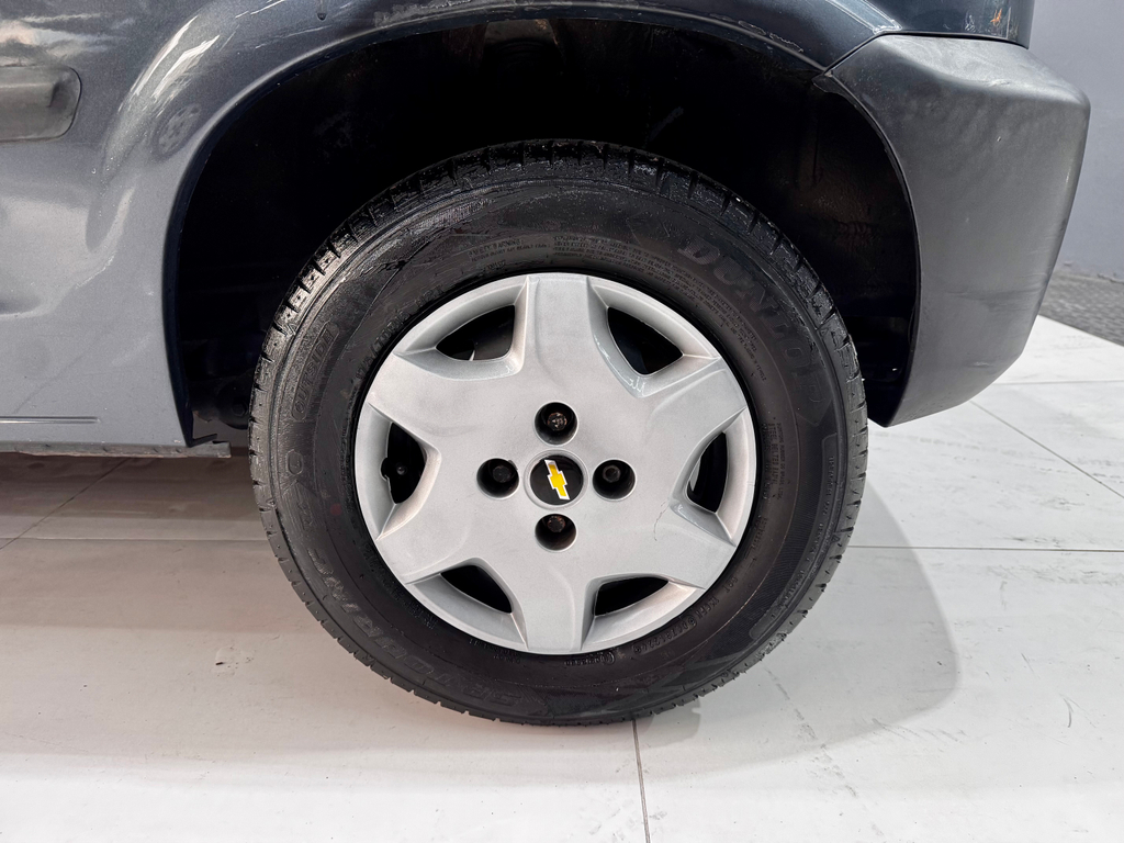 Chevrolet Celta Cinza