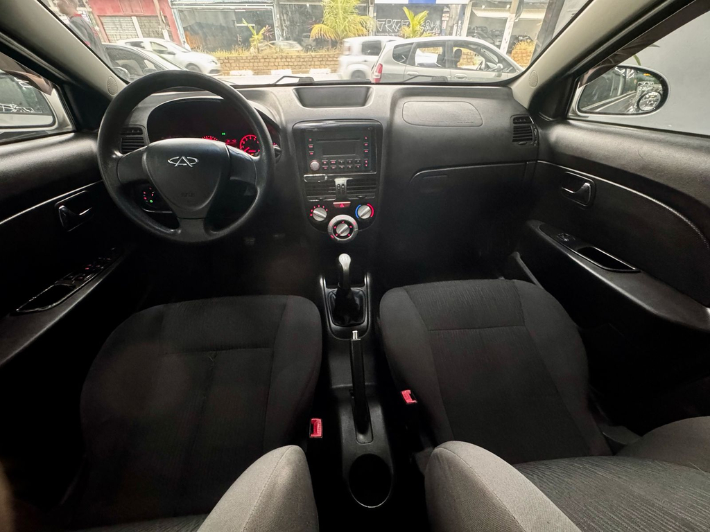Chery Celer Prata