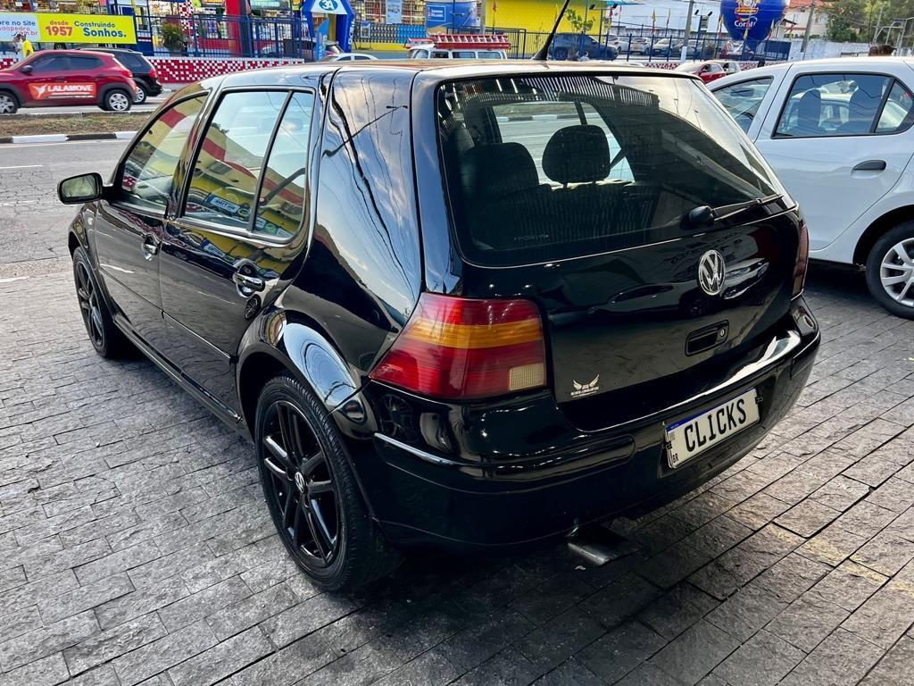 Volkswagen Golf Preto