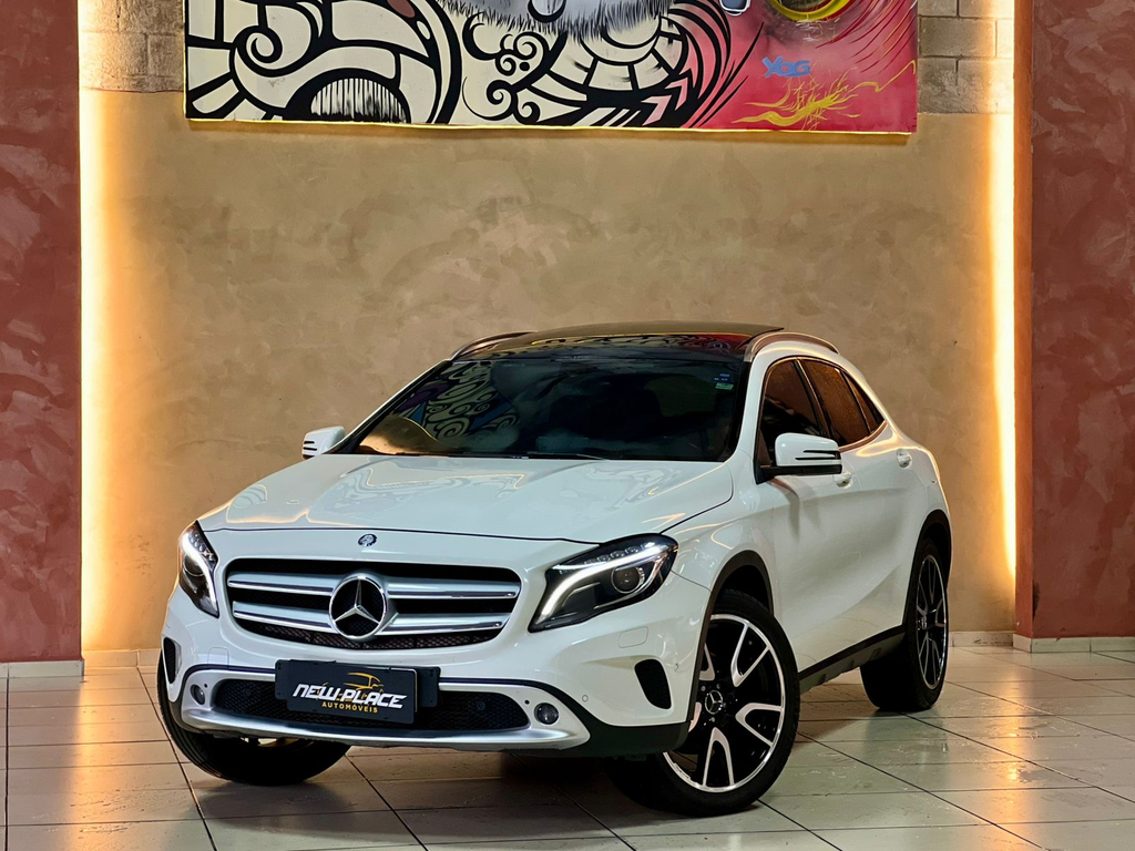 Mercedes Benz GLA-250 Branco