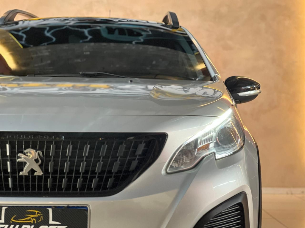Peugeot 2008 Prata
