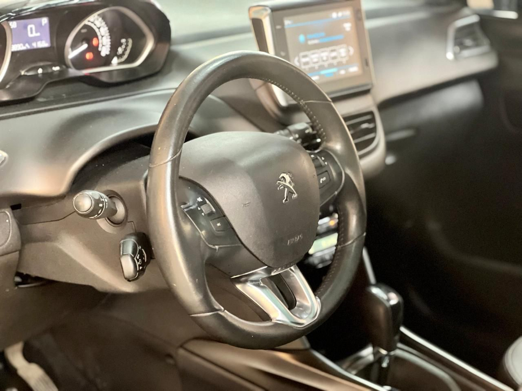 Peugeot 2008 Prata